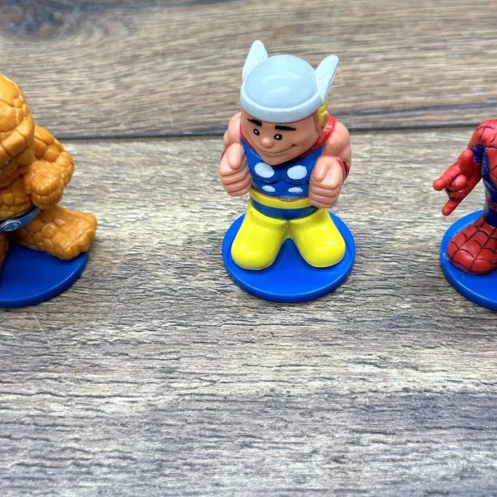 TM MARVEL‎ PVC SUPER Heroes Lot of 3. Spider Man, Thor, And Thing.